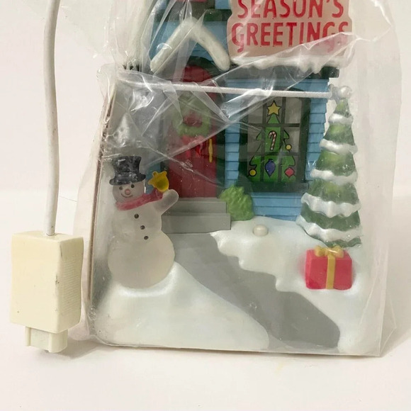 2009 Hallmark Ornament Light and Music Caroling Cottages Seasons  Greetings - Picture 3 of 16